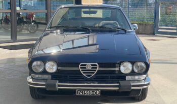 Alfa Romeo Alfetta GTV 2.0L pieno