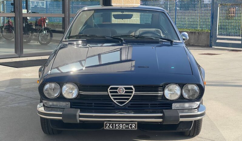 Alfa Romeo Alfetta GTV 2.0L full