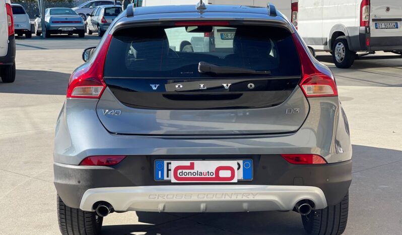 Volvo V40 Cross Country 2.0 d3 geartronic pieno