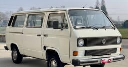 Volkswagen Transporter Caravelle T3 9posti M1