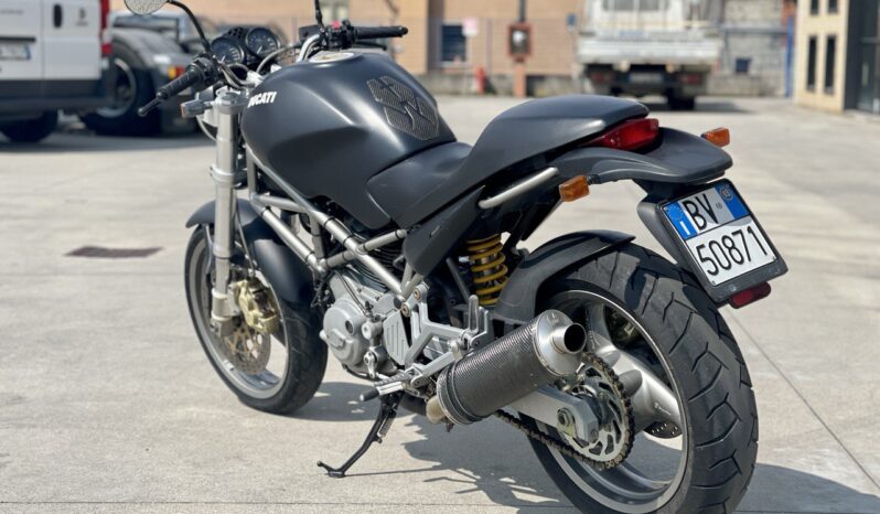 Ducati Monster 620 pieno