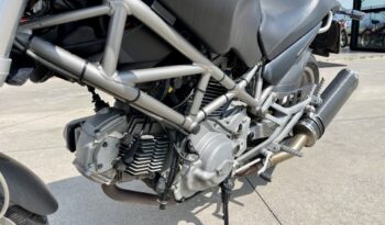 Ducati Monster 620 pieno