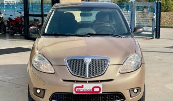 Lancia Ypsilon 1.2 8v Oro pieno