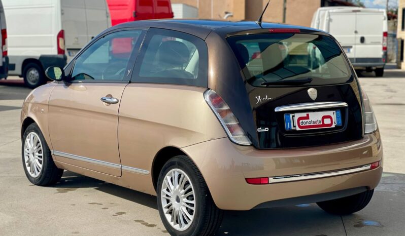 Lancia Ypsilon 1.2 8v Oro pieno