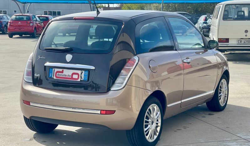 Lancia Ypsilon 1.2 8v Oro pieno