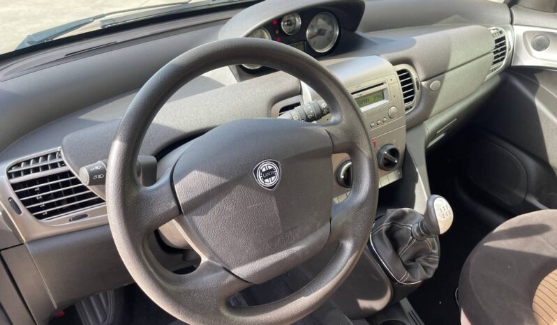 Lancia Ypsilon 1.2 8v Oro pieno