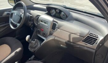 Lancia Ypsilon 1.2 8v Oro pieno