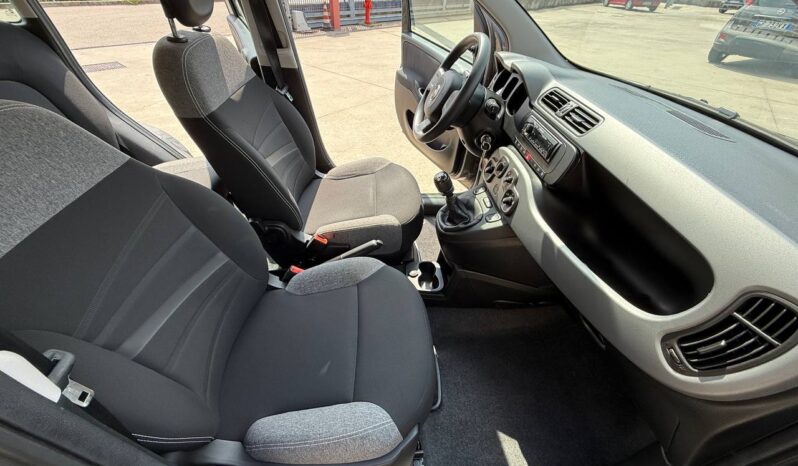 FIAT PANDA 1.0 HYBRID 70CV CITY LIFE pieno