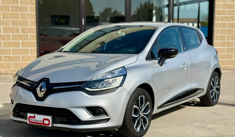 RENAULT CLIO 0.9 TCE MOSCHINO ZEN pieno