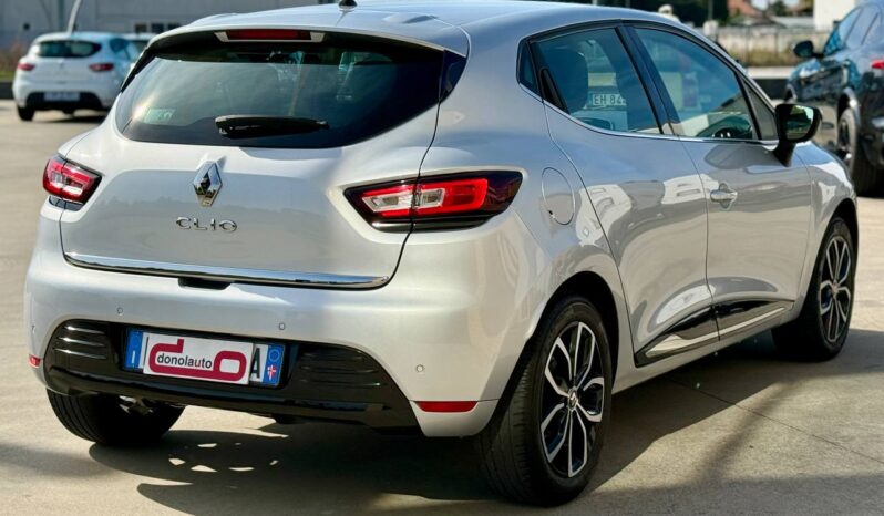 RENAULT CLIO 0.9 TCE MOSCHINO ZEN pieno