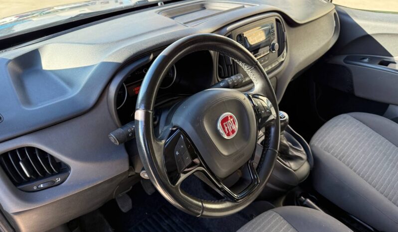 FIAT DOBLO’ TJET 120CV LOUNGE pieno