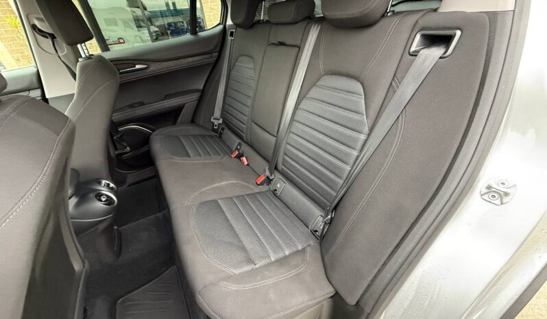 ALFA ROMEO STELVIO 2.2 T BUSINESS AT8 RWD pieno