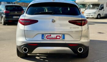 ALFA ROMEO STELVIO 2.2 T BUSINESS AT8 RWD pieno