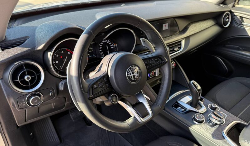 ALFA ROMEO STELVIO 2.2 T BUSINESS AT8 RWD pieno