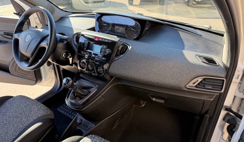 LANCIA YPSILON 1.2 69CV ELEFANTINO pieno