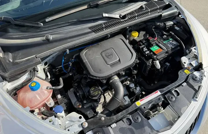 LANCIA YPSILON 1.0 HYBRID SILVER S pieno