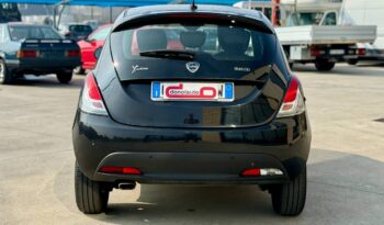 LANCIA YPSILON 1.0 HYBRID GOLD S pieno