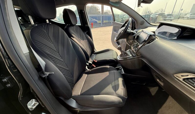 LANCIA YPSILON 1.0 HYBRID GOLD S pieno