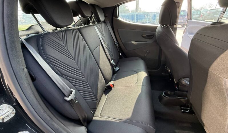 LANCIA YPSILON 1.0 HYBRID GOLD S pieno