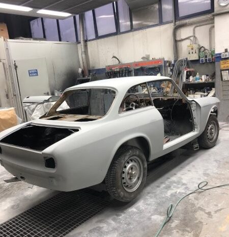 ALFA ROMEO GT 1300 JUNIOR pieno