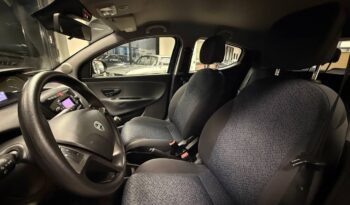 LANCIA YPSILON 1.0 HYBRID SILVER S pieno