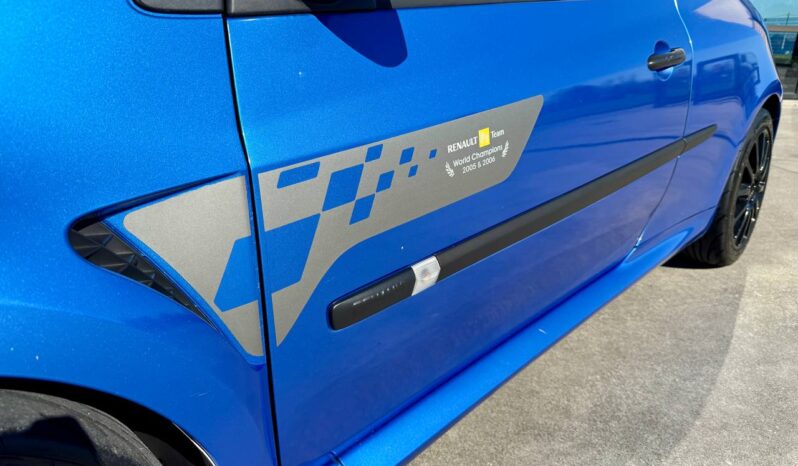 RENAULT CLIO RS R27 F1 TEAM 2.0 16V 197 pieno