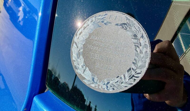 RENAULT CLIO RS R27 F1 TEAM 2.0 16V 197 pieno