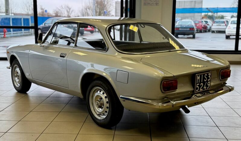 ALFA ROMEO GT 1300 JUNIOR pieno