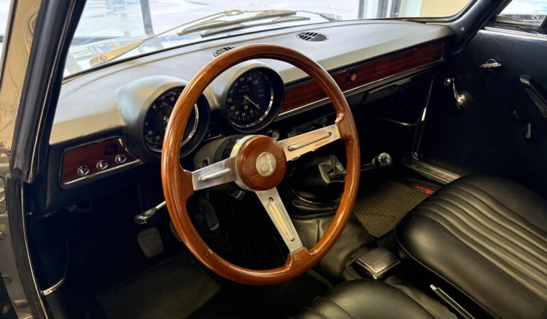 ALFA ROMEO GT 1300 JUNIOR pieno