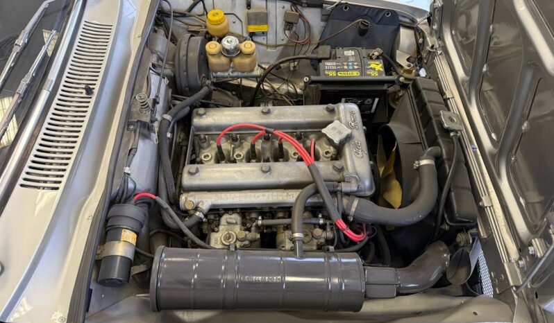 ALFA ROMEO GT 1300 JUNIOR pieno