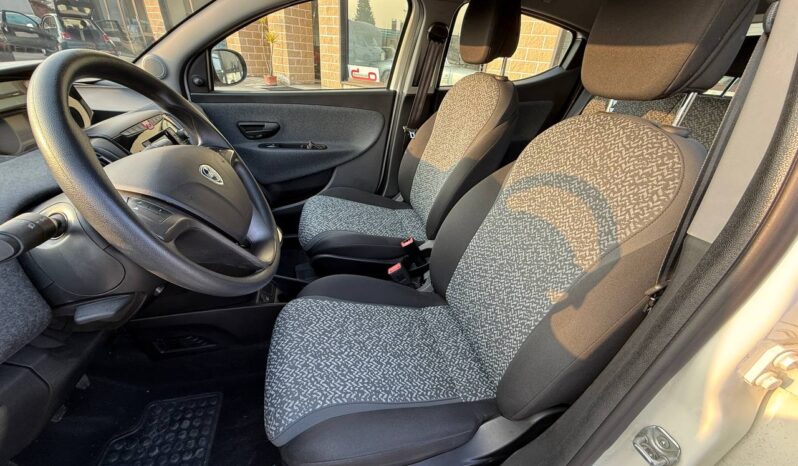 LANCIA YPSILON 1.2 69CV ELEFANTINO pieno