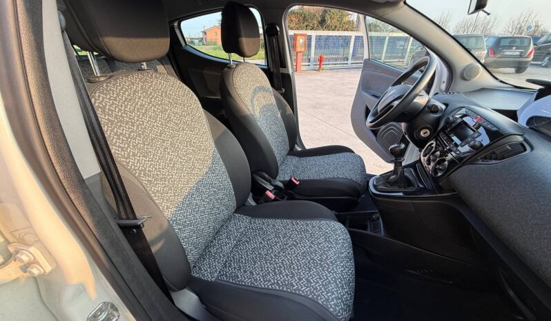 LANCIA YPSILON 1.2 69CV ELEFANTINO pieno