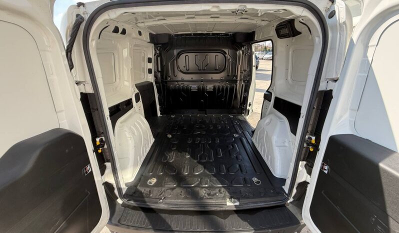 FIAT DOBLO 1.6 JTDM SX L1H1 pieno