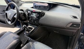 LANCIA YPSILON 1.0 HYBRID SILVER S pieno