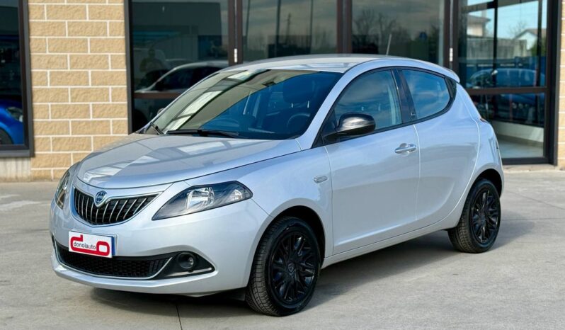 LANCIA YPSILON 1.0 HYBRID GOLD S pieno