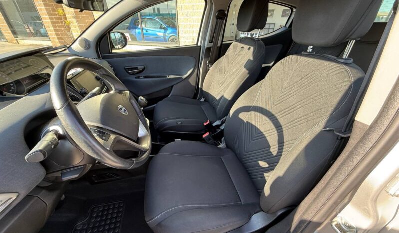 LANCIA YPSILON 1.0 HYBRID GOLD S pieno