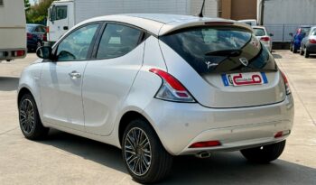 LANCIA YPSILON 1.0 HYBRID GOLD S pieno