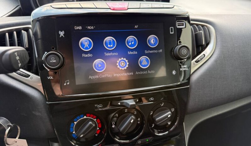 LANCIA YPSILON 1.0 HYBRID GOLD S pieno