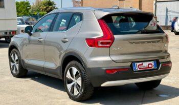 VOLVO XC40 1.5 T4 RECHARGE PHEV PLUS BRIGHT pieno